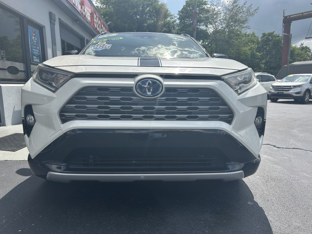 Toyota RAV4 Hybrid XSE 2019