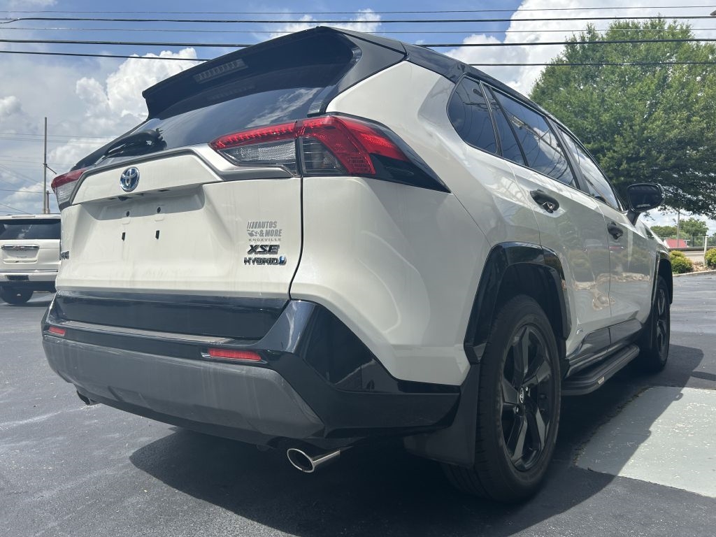 Toyota RAV4 Hybrid XSE 2019