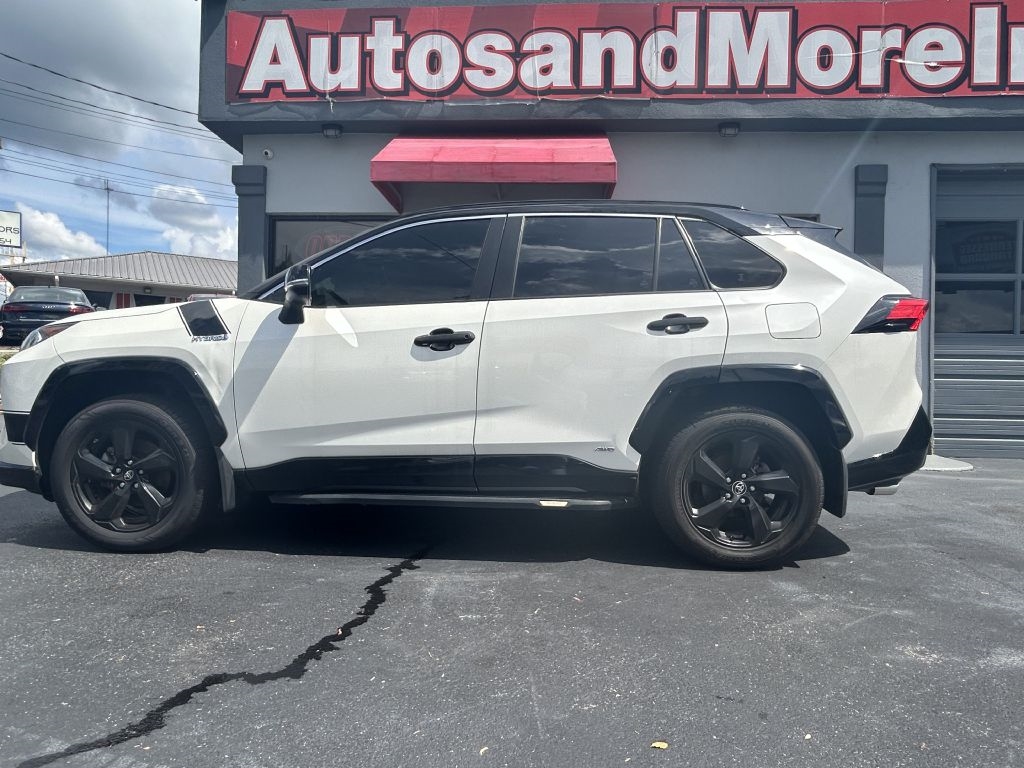 Toyota RAV4 Hybrid XSE 2019