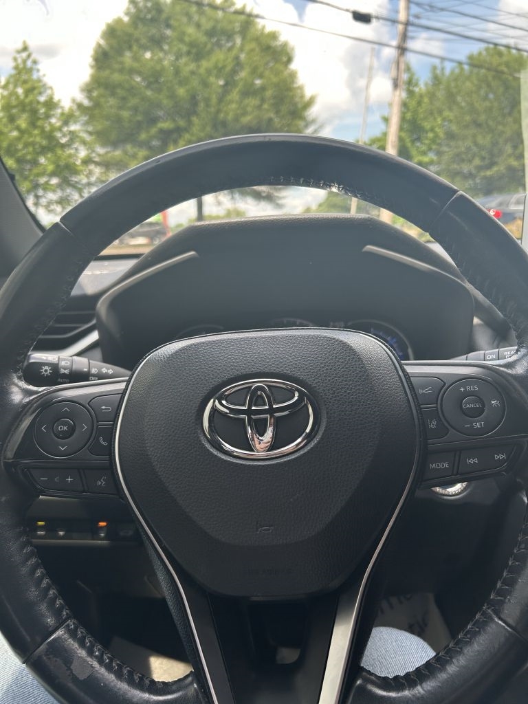 Toyota RAV4 Hybrid XSE 2019