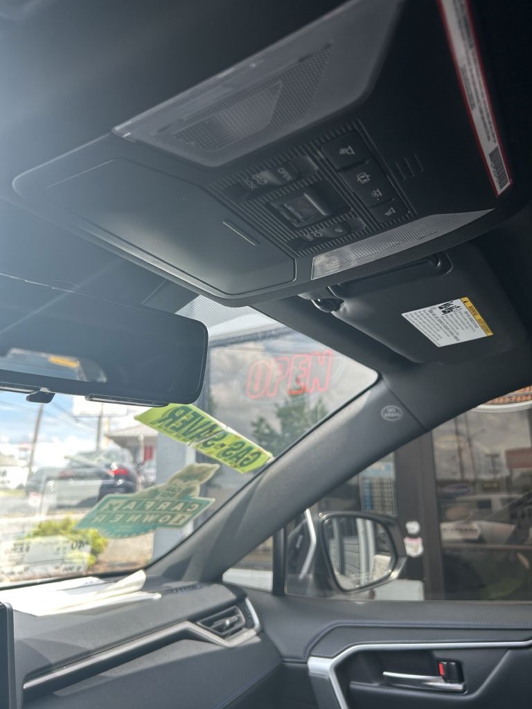 Toyota RAV4 Hybrid XSE 2019