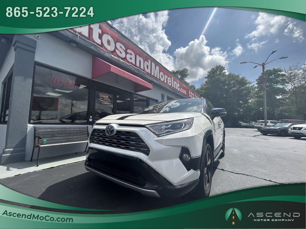 Toyota RAV4 Hybrid XSE 2019