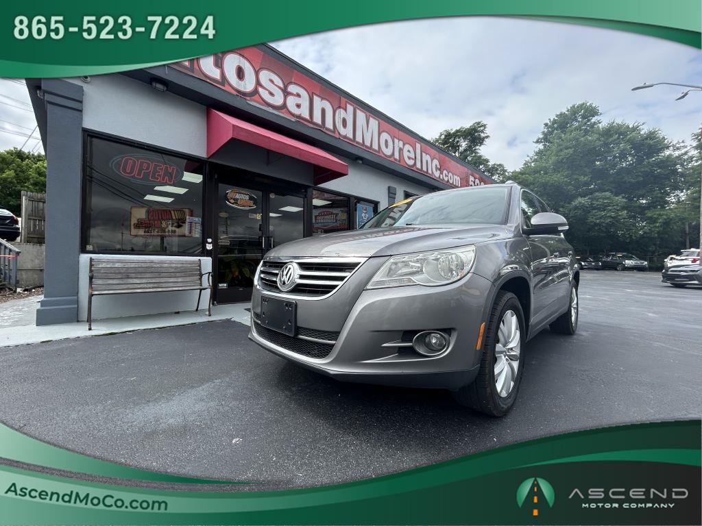 2011 Volkswagen Tiguan S's photo
