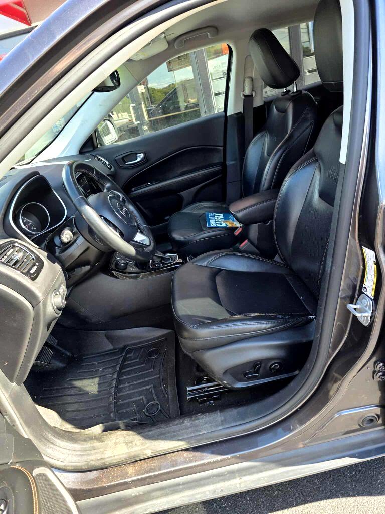 2019 Jeep Compass Limited photo 3