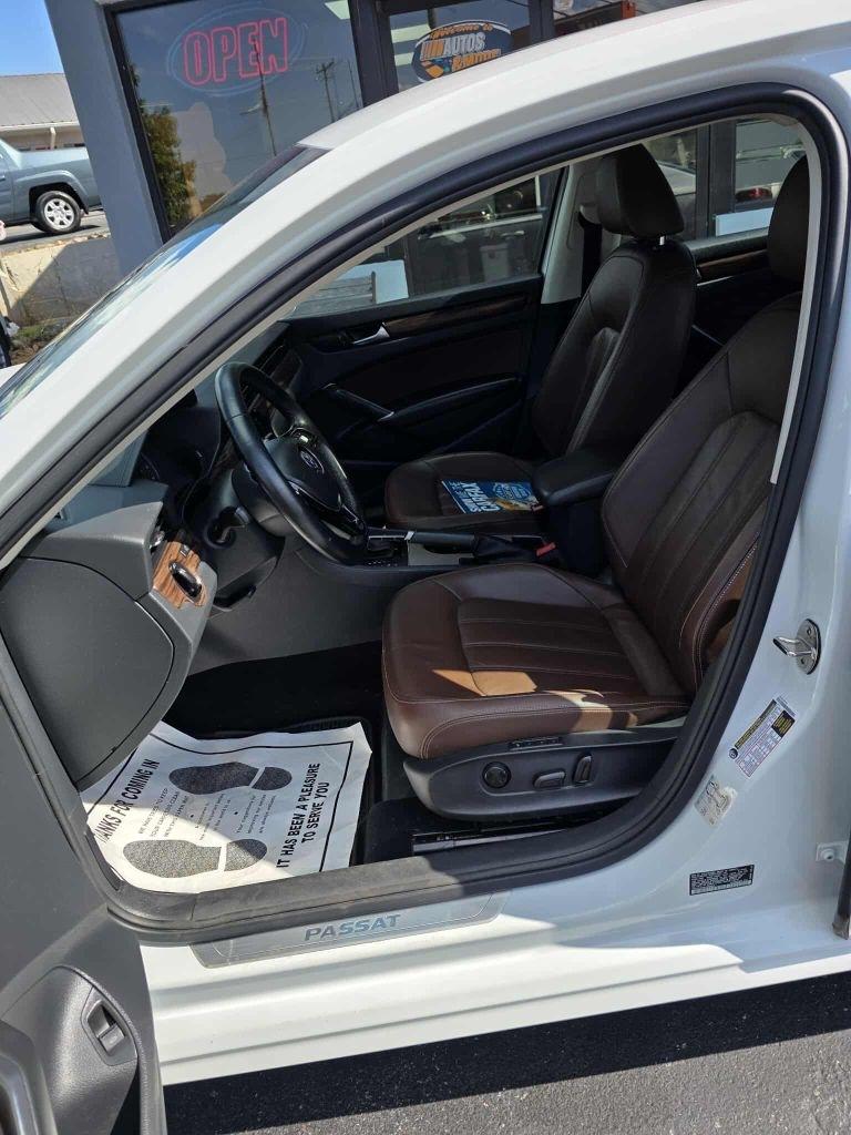 Volkswagen Passat SEL 2020