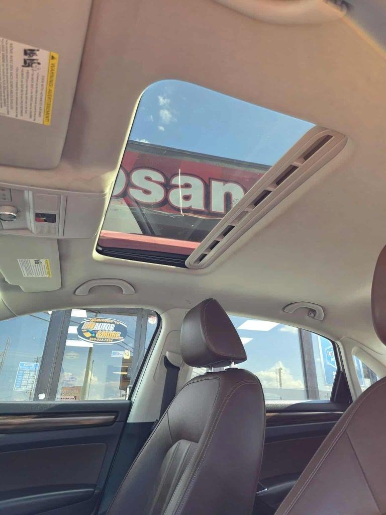 Volkswagen Passat SEL 2020