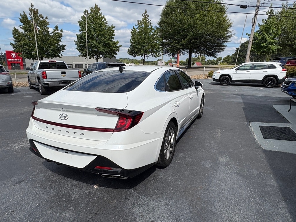 Hyundai Sonata SEL 2021