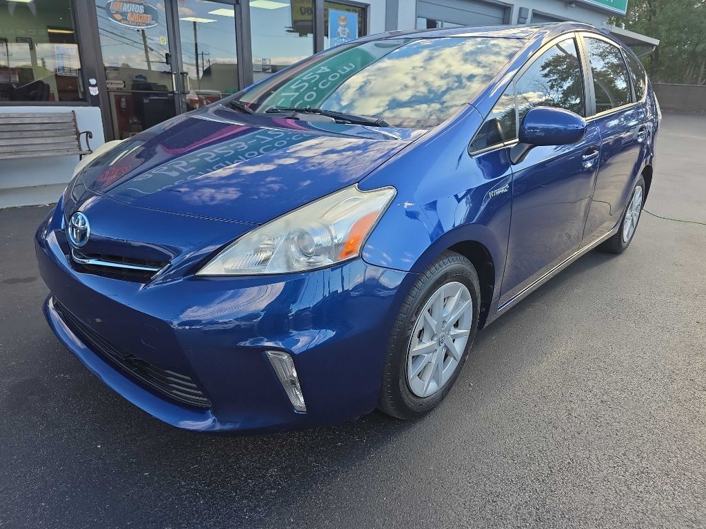 2013 Toyota Prius v