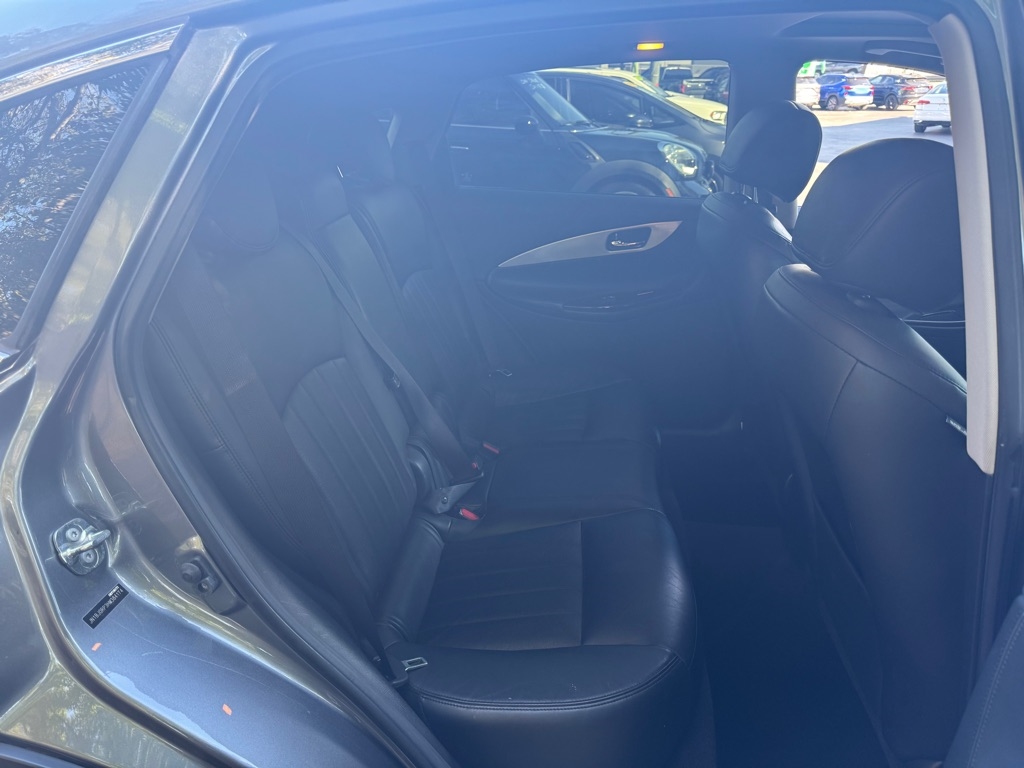 Infiniti QX50 Base RWD 2017