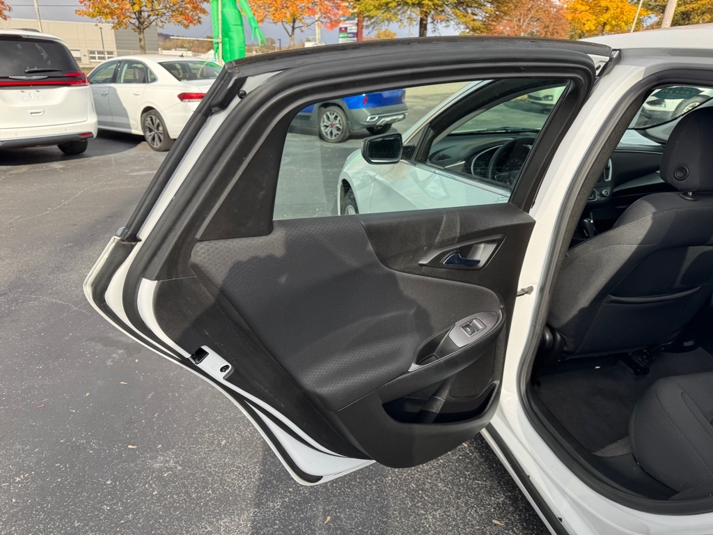 Chevrolet Malibu LS 2020