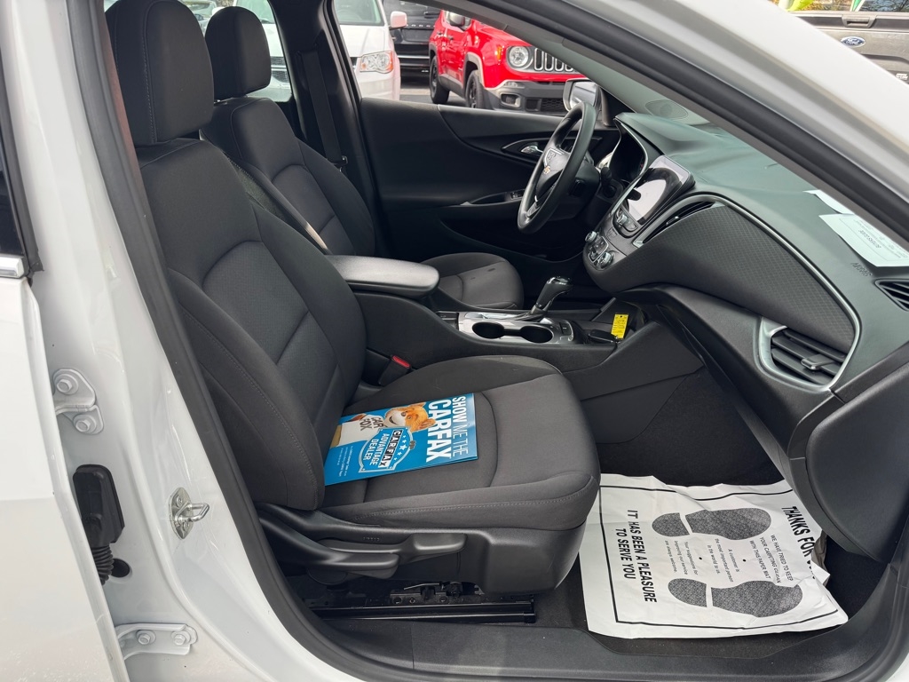 Chevrolet Malibu LS 2020