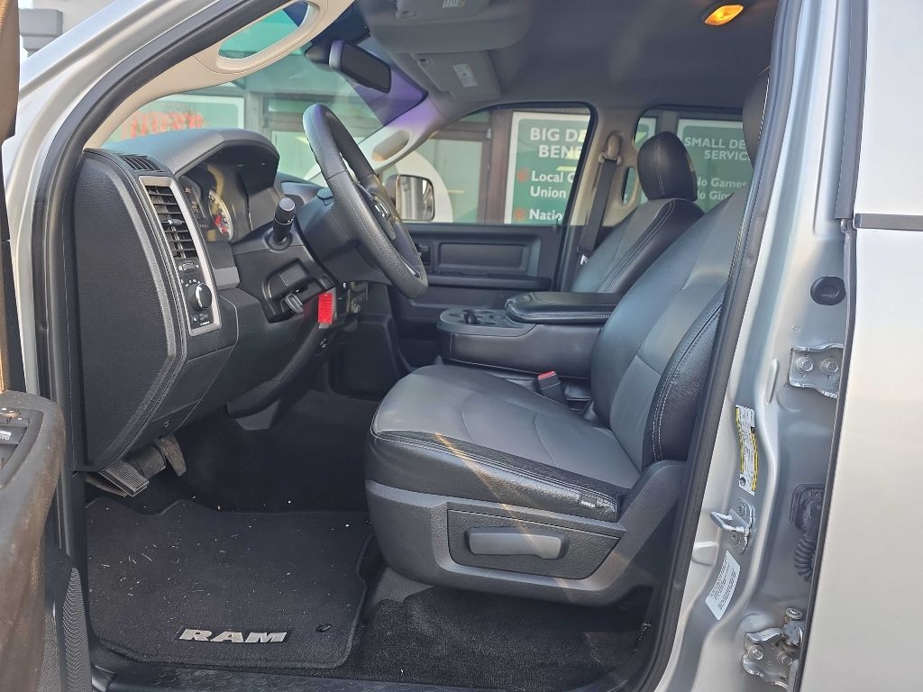 RAM 2500 ST Crew Cab SWB 4WD 2014