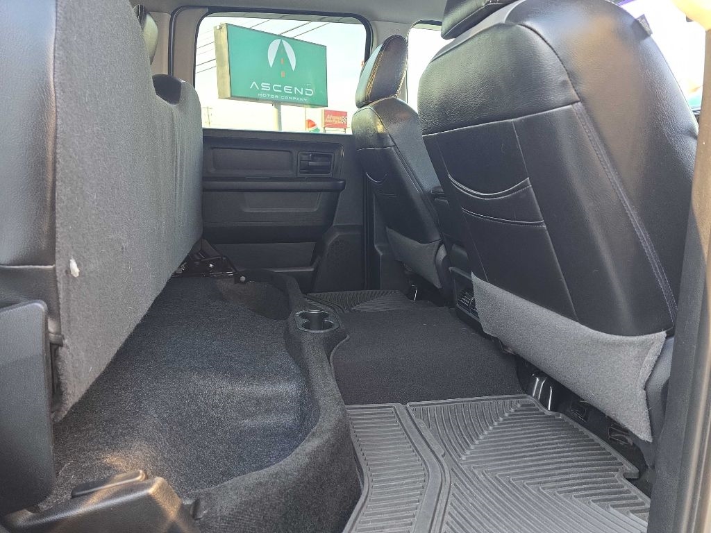 RAM 2500 ST Crew Cab SWB 4WD 2014