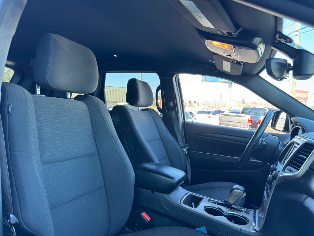 Jeep Grand Cherokee Laredo 2WD 2017