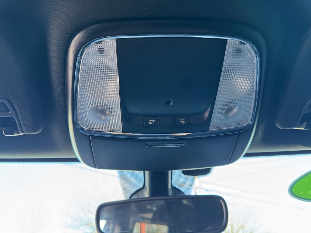 Jeep Grand Cherokee Laredo 2WD 2017