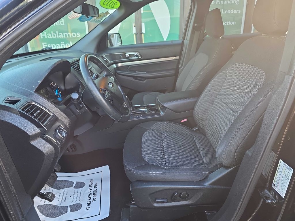 Ford Explorer XLT FWD 2019