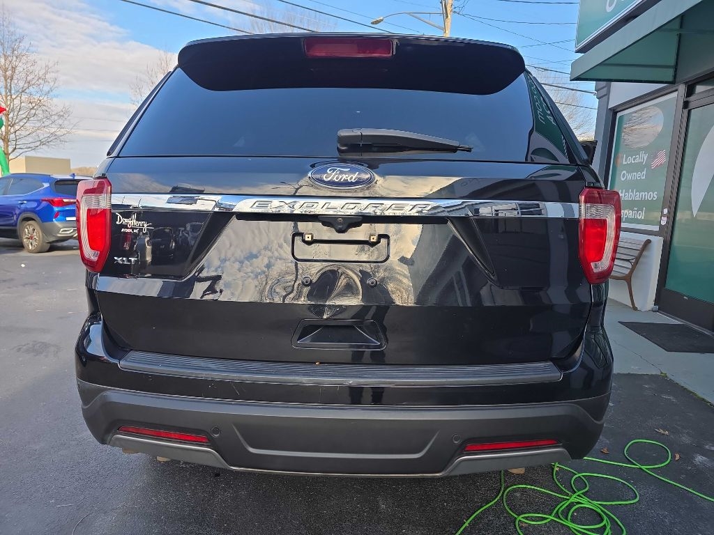 Ford Explorer XLT FWD 2019