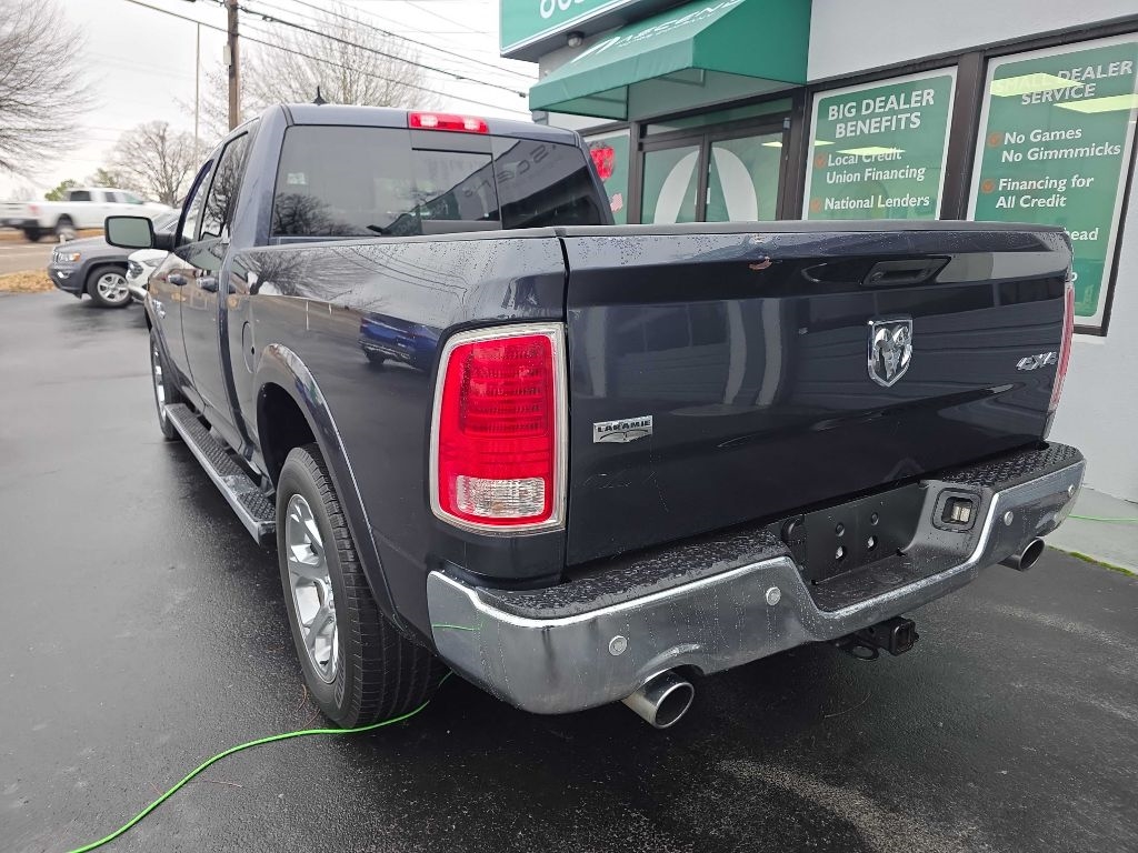2016 Ram 1500 Laramie photo 3