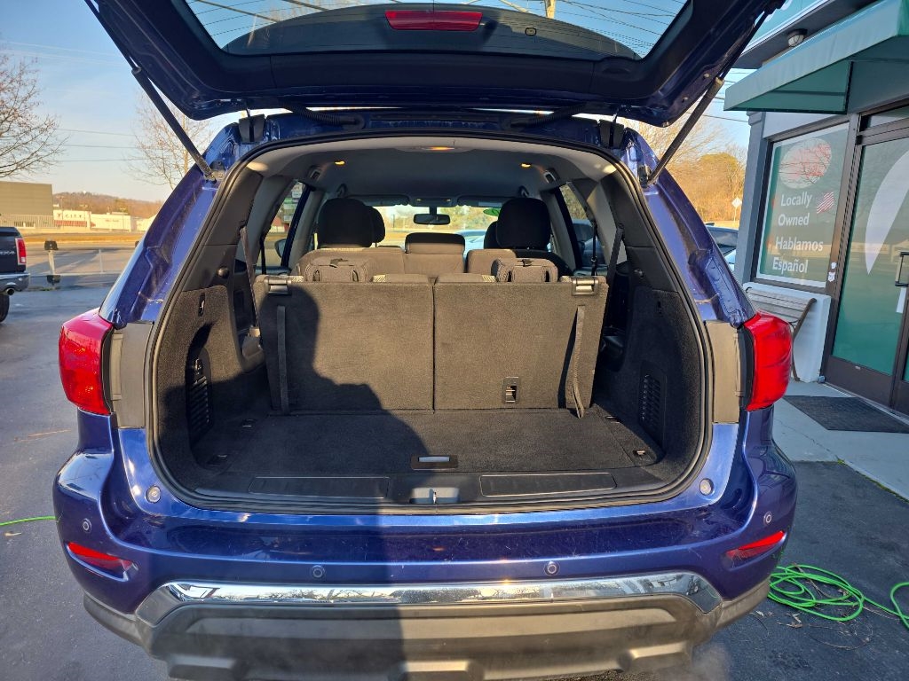 Nissan Pathfinder SV 4WD 2020