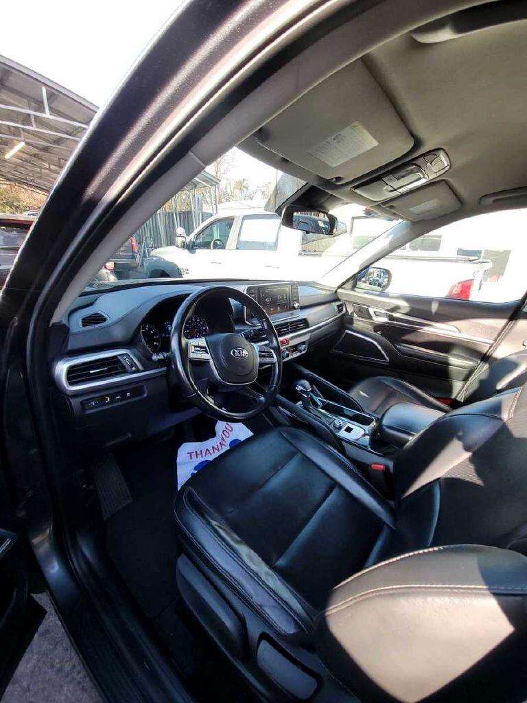 Kia Telluride LX 2020