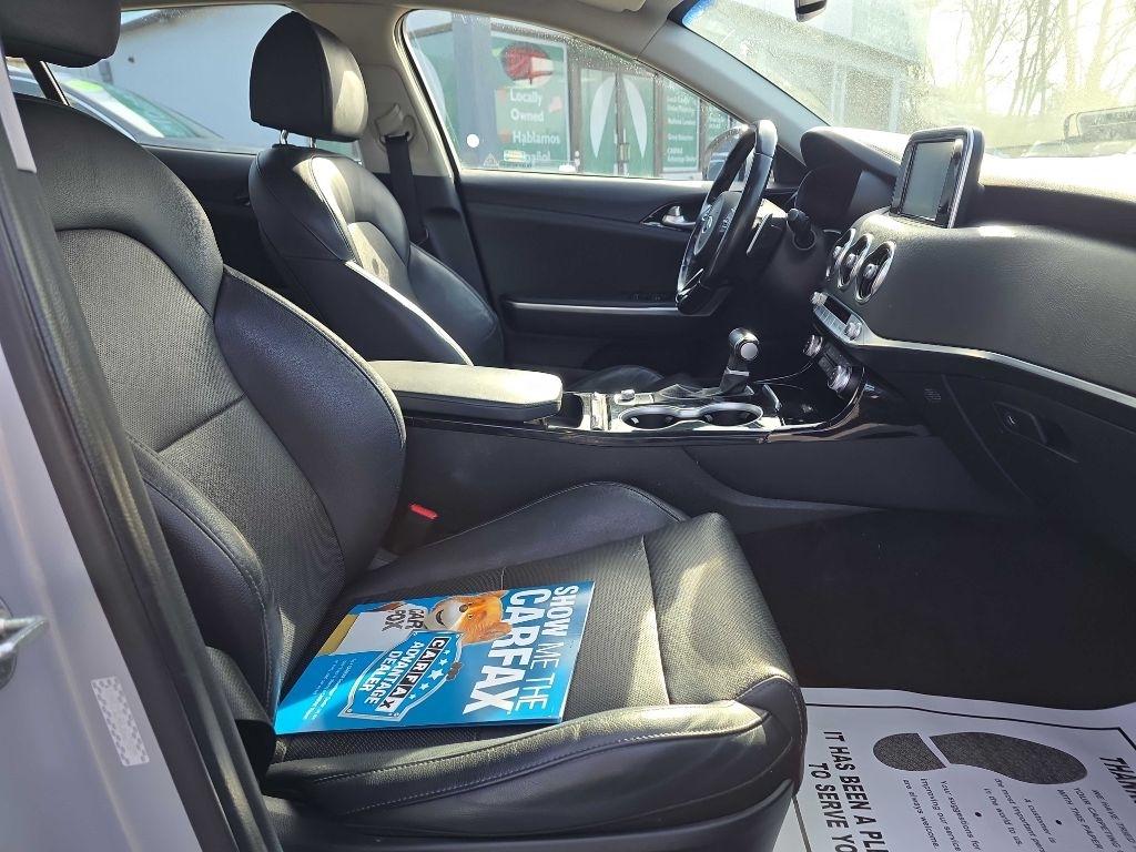 Kia Stinger Base 2018