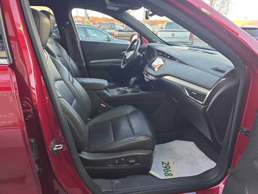 Cadillac XT4 Premium Luxury AWD 2019