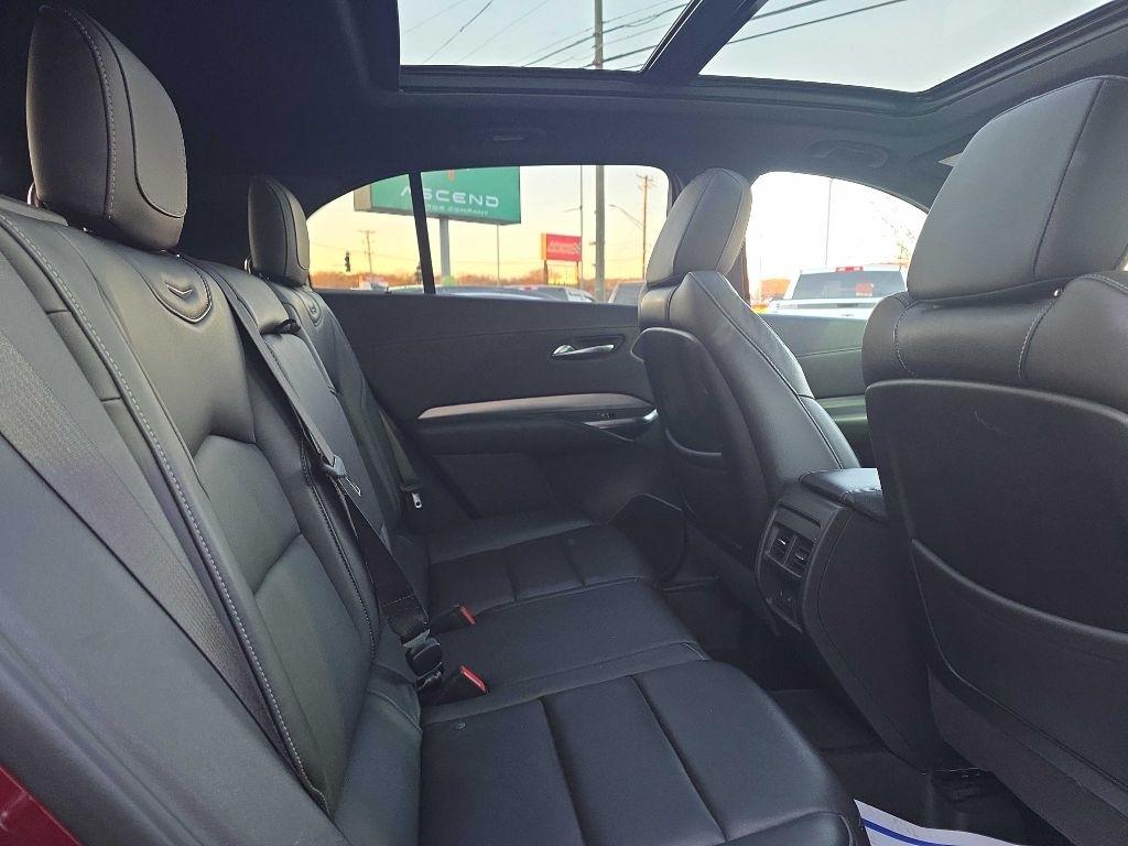 Cadillac XT4 Premium Luxury AWD 2019