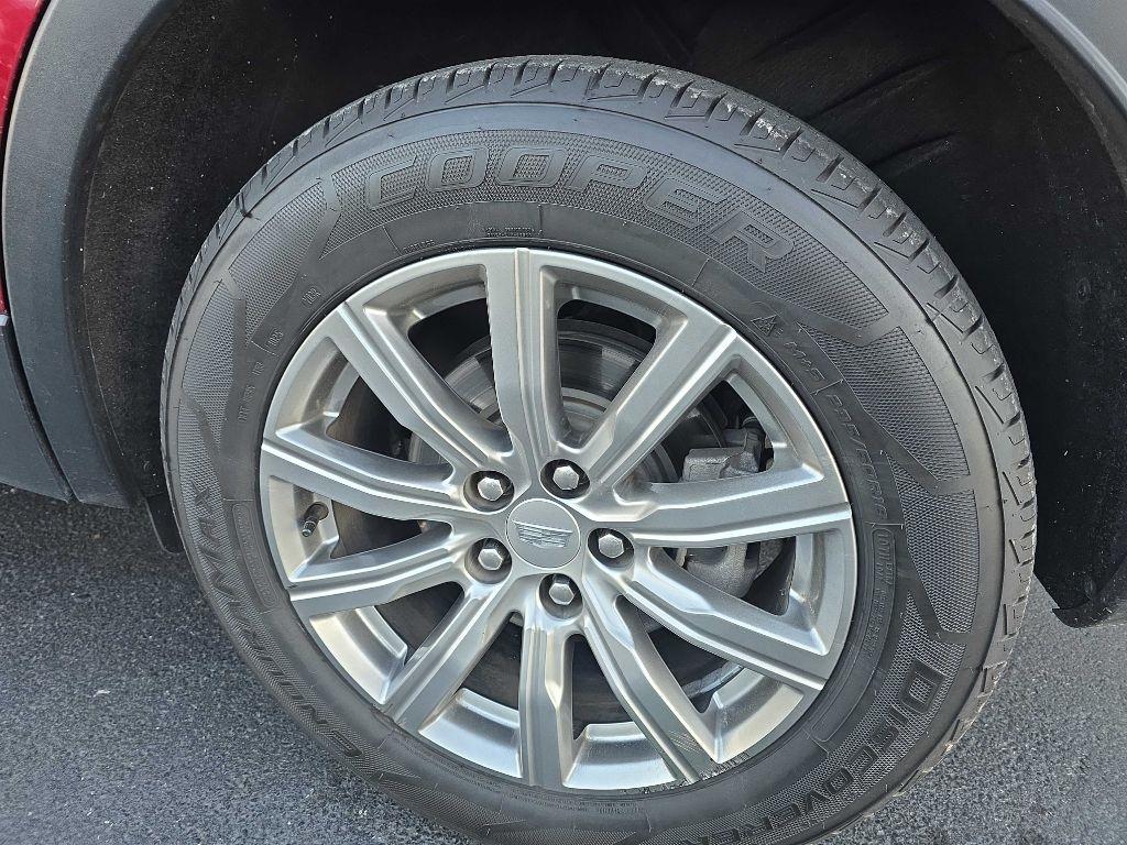 Cadillac XT4 Premium Luxury AWD 2019