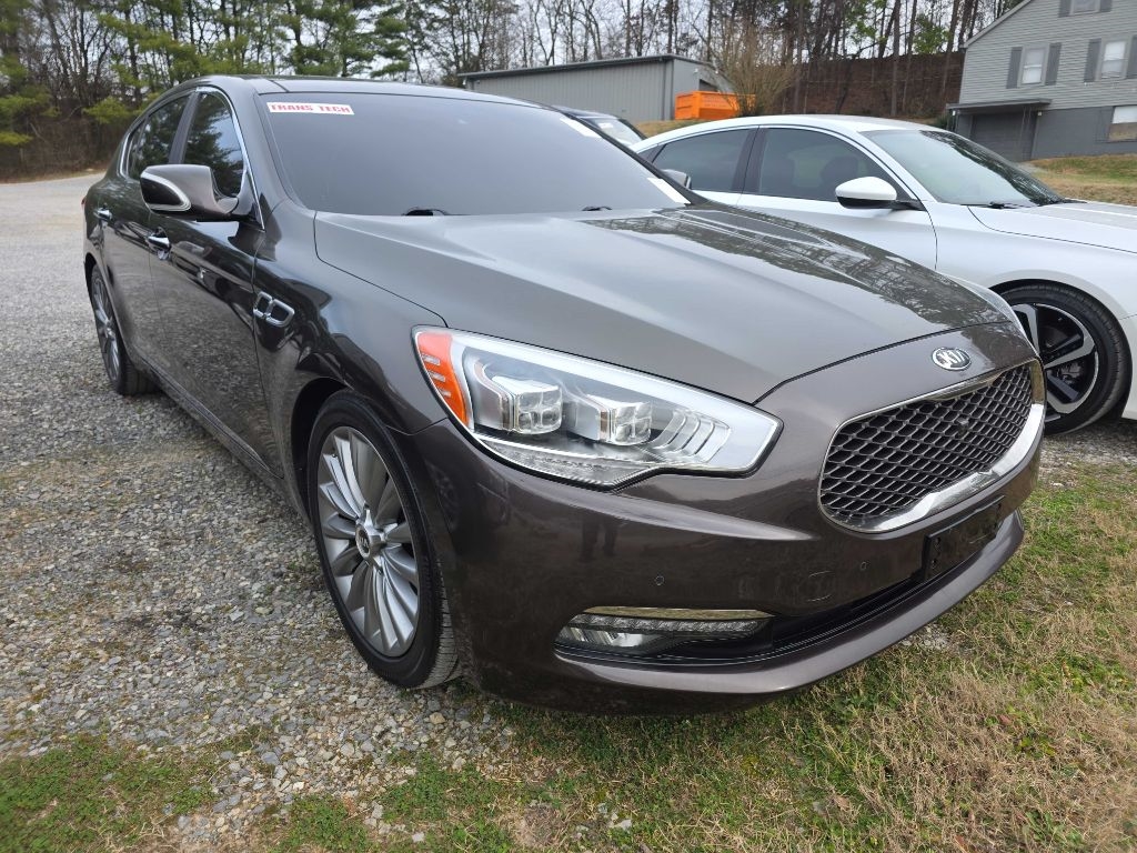 Kia K900 V8 2015