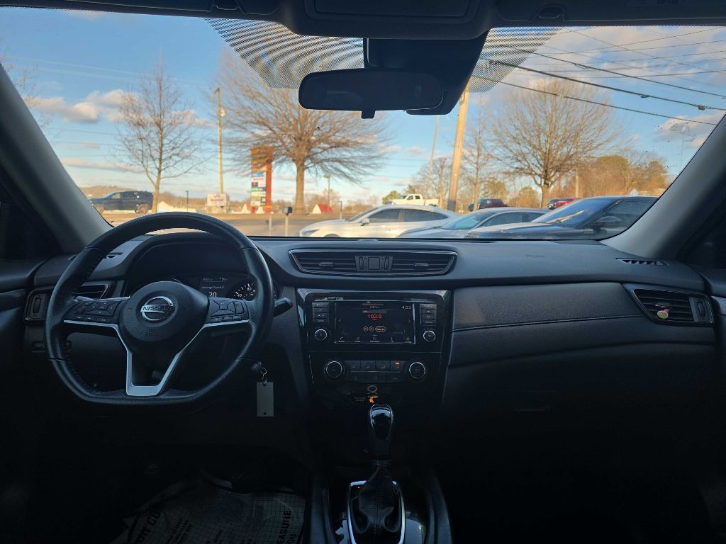 Nissan Rogue SE 2020