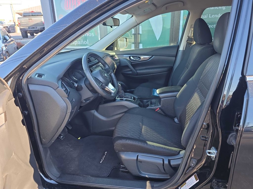 Nissan Rogue SE 2020