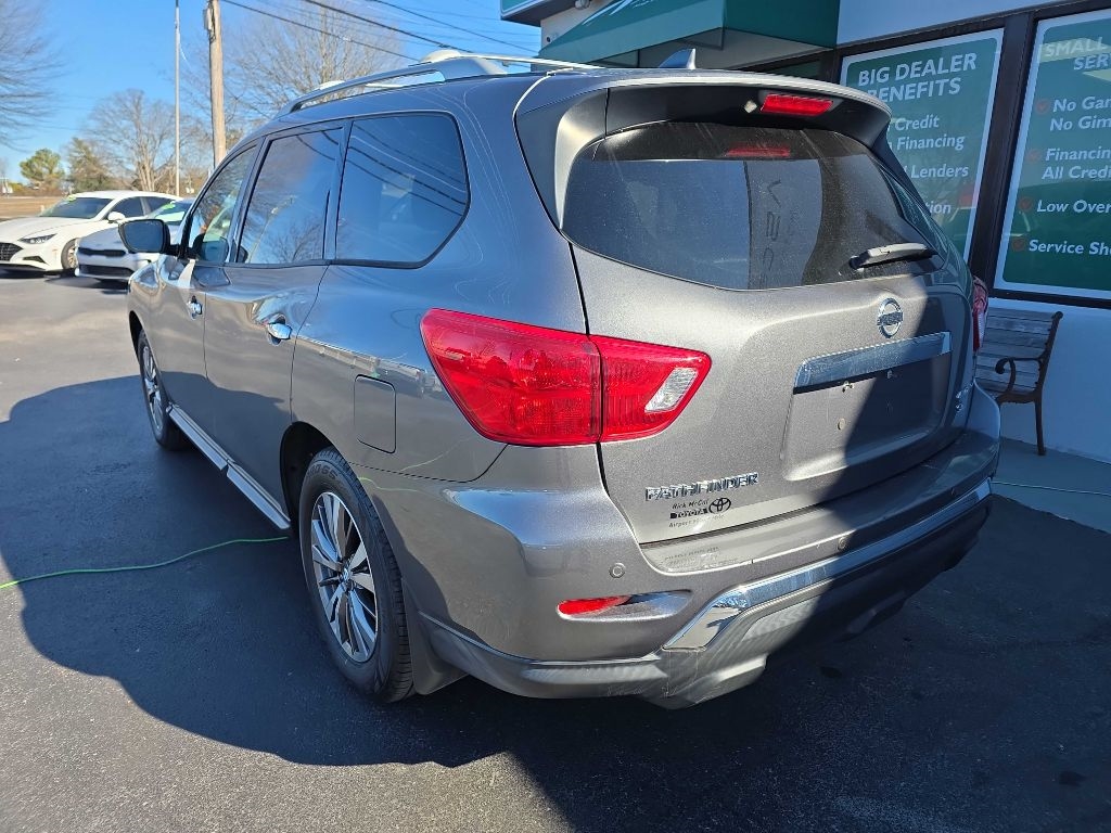 Nissan Pathfinder SL 4WD 2019