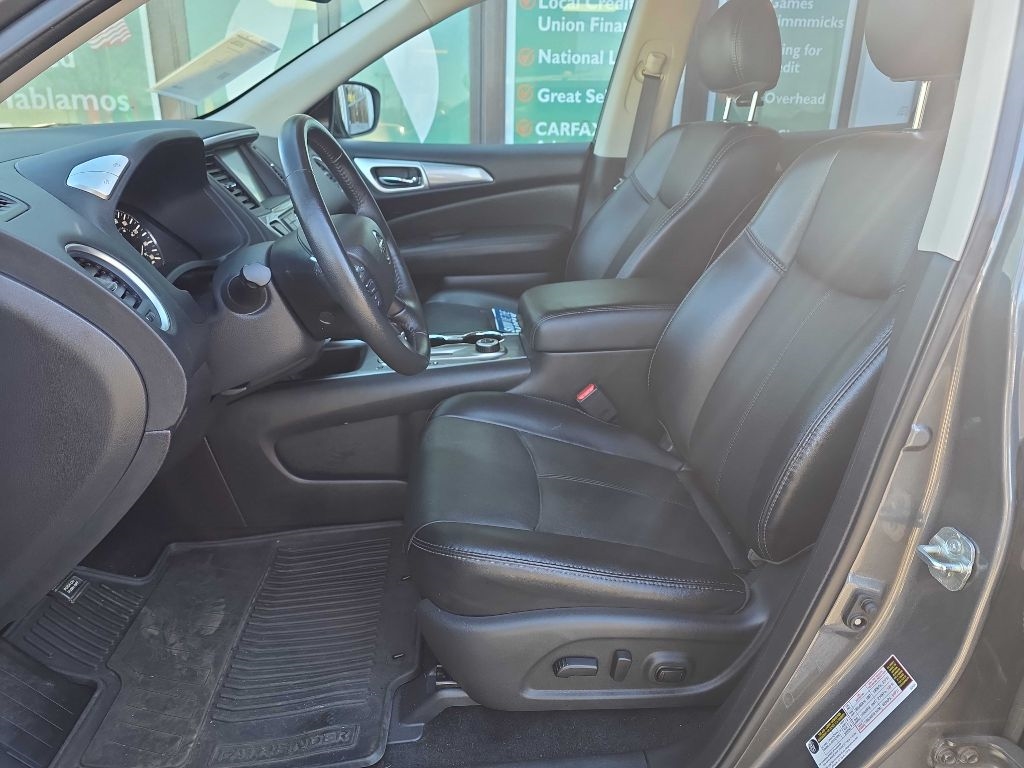 Nissan Pathfinder SL 4WD 2019