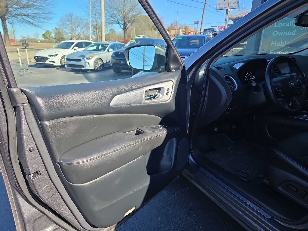 Nissan Pathfinder SL 4WD 2019