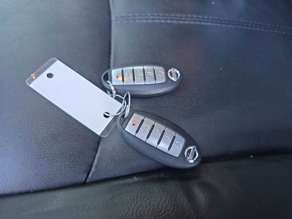 Nissan Pathfinder SL 4WD 2019