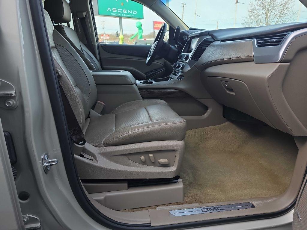 GMC Yukon SLT 4WD 2017