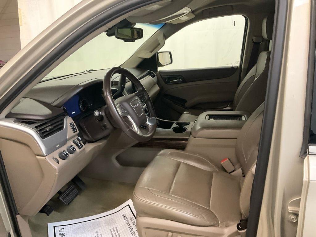 GMC Yukon SLT 4WD 2017