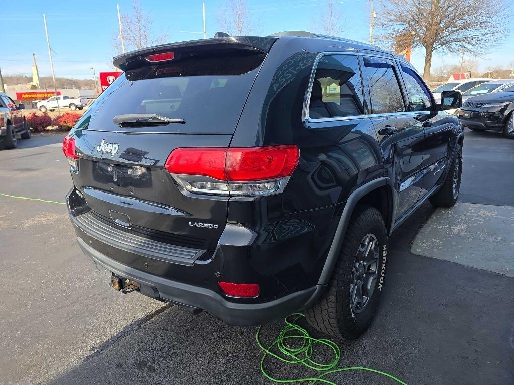 Jeep Grand Cherokee Laredo 4WD 2017