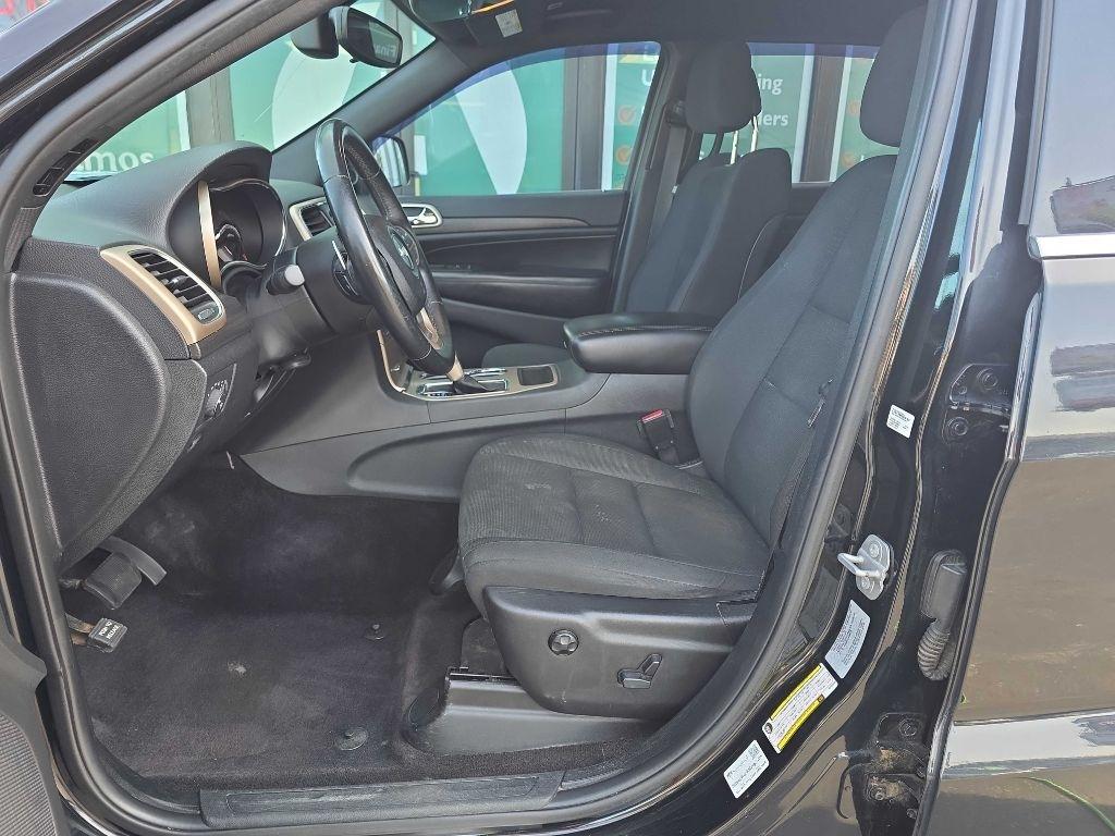 Jeep Grand Cherokee Laredo 4WD 2017