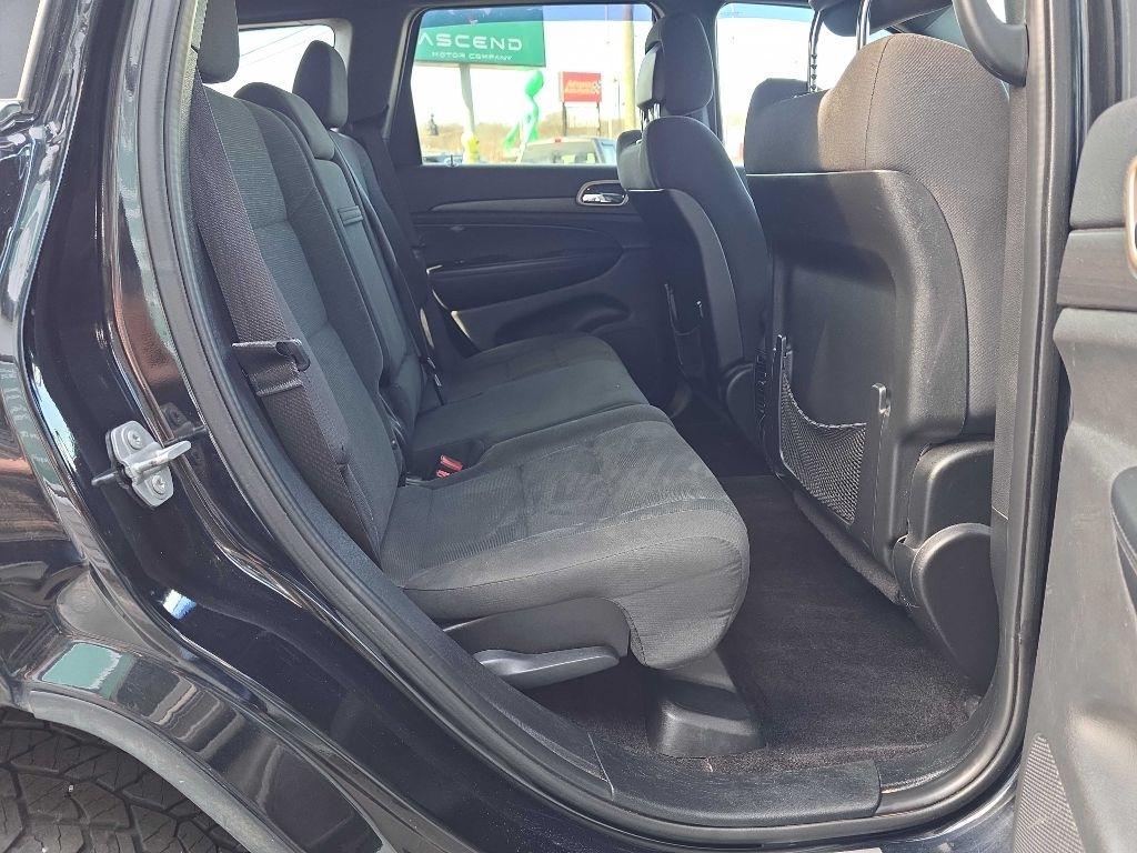 Jeep Grand Cherokee Laredo 4WD 2017