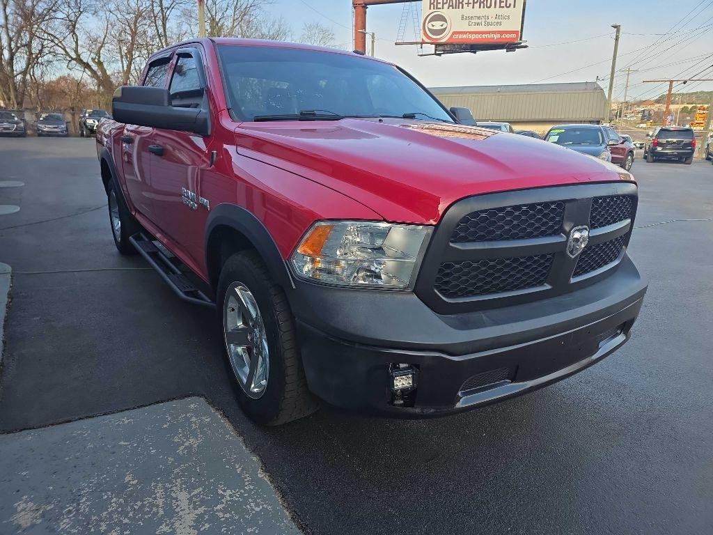 RAM 1500 Tradesman Crew Cab SWB 4WD 2015