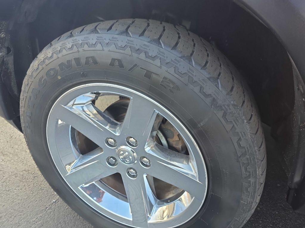 RAM 1500 Tradesman Crew Cab SWB 4WD 2015