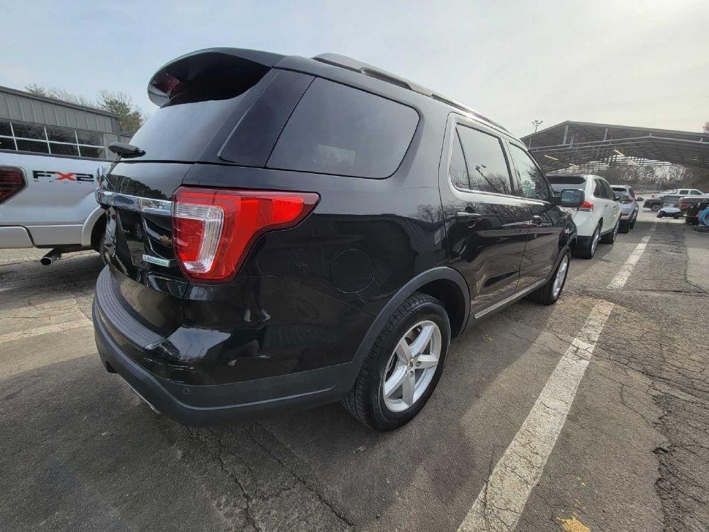 Ford Explorer XLT FWD 2018