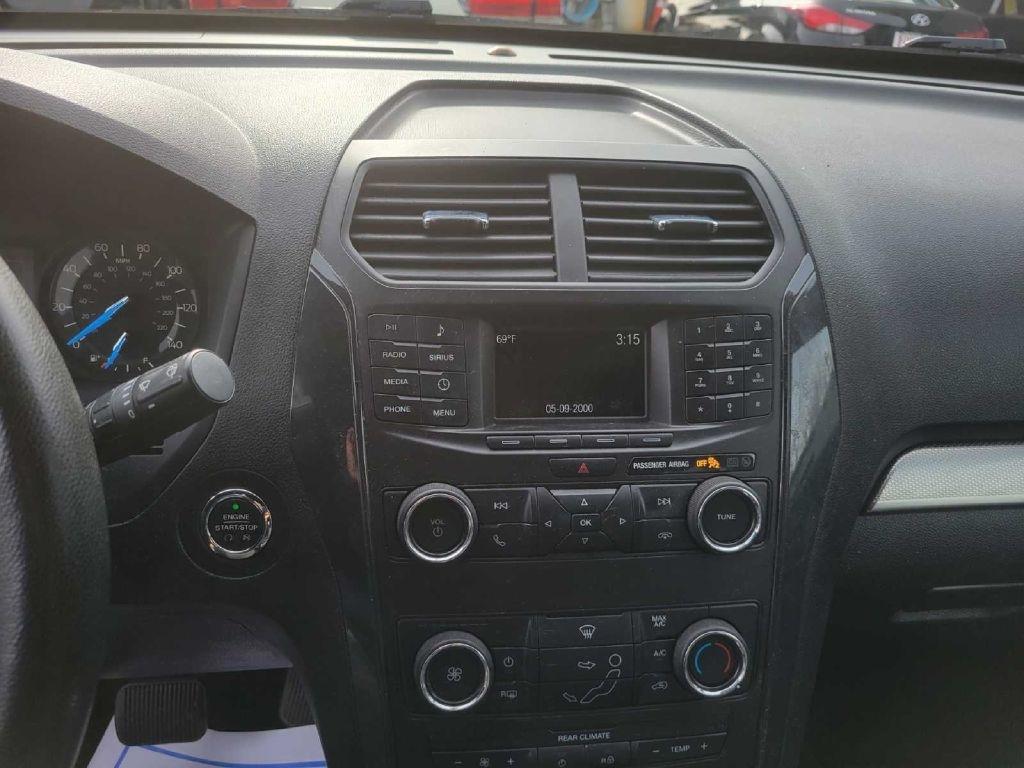 Ford Explorer XLT FWD 2018