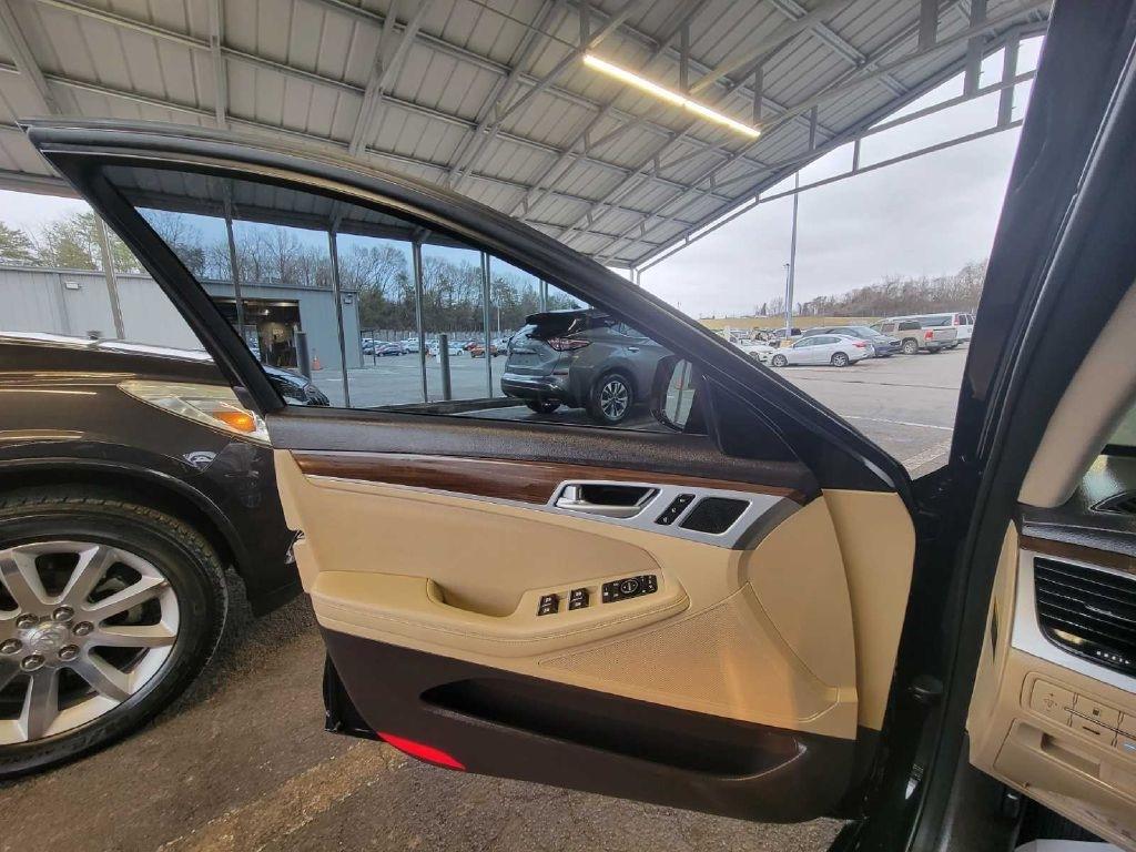 Genesis G80 3.8 2017