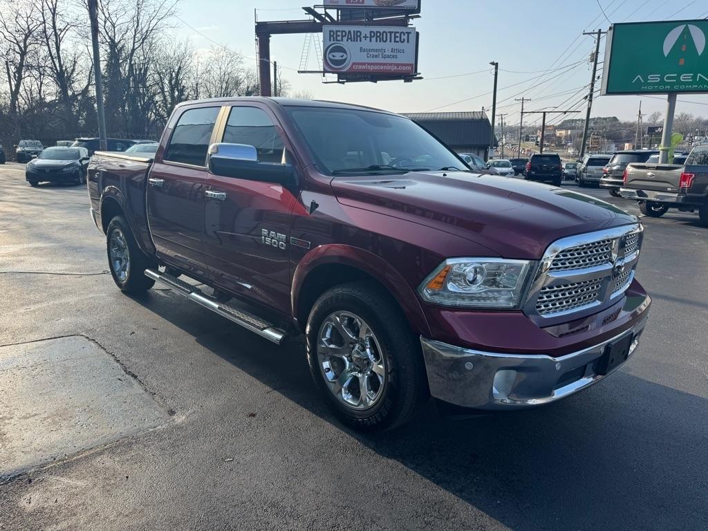 RAM 1500 Laramie Crew Cab SWB 4WD 2017