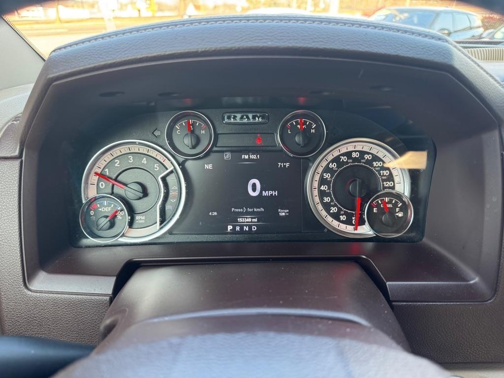 RAM 1500 Laramie Crew Cab SWB 4WD 2017