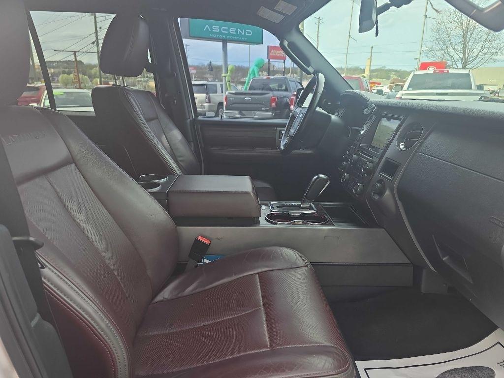 Ford Expedition Platinum 4WD 2017