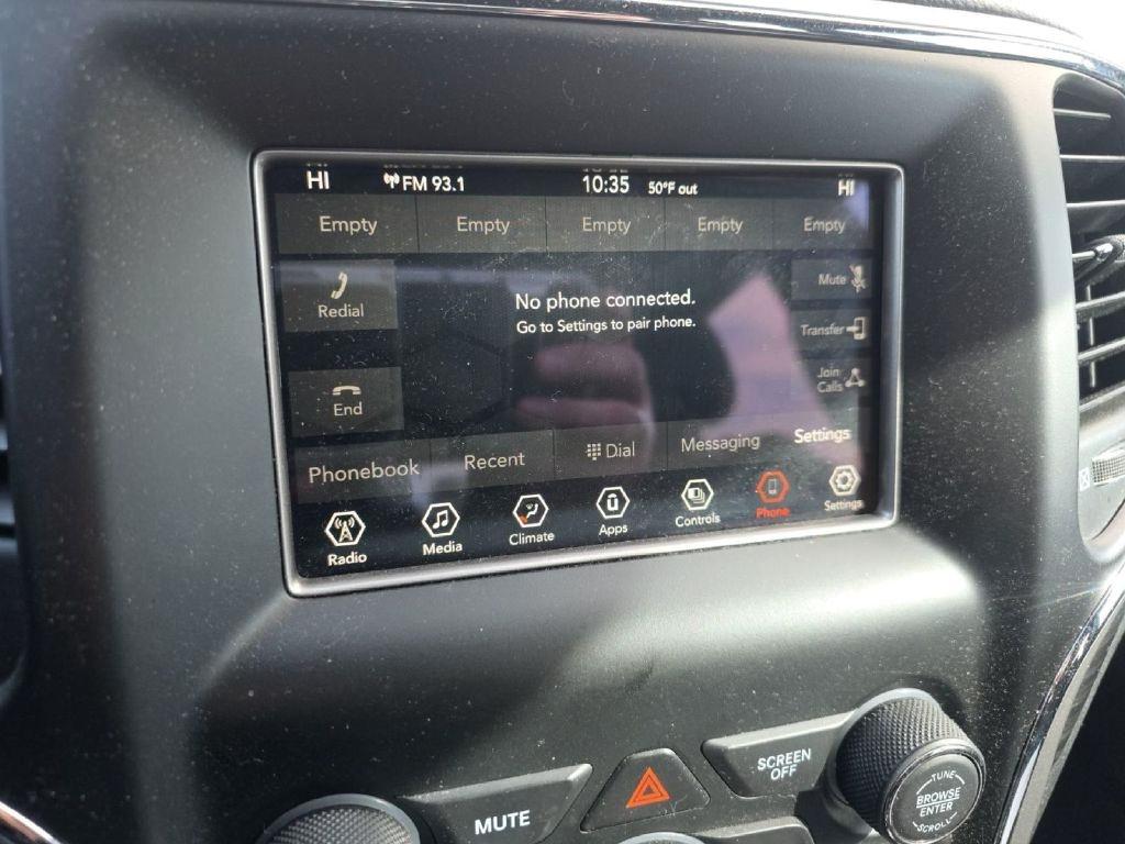 Jeep Grand Cherokee Laredo E 2WD 2021