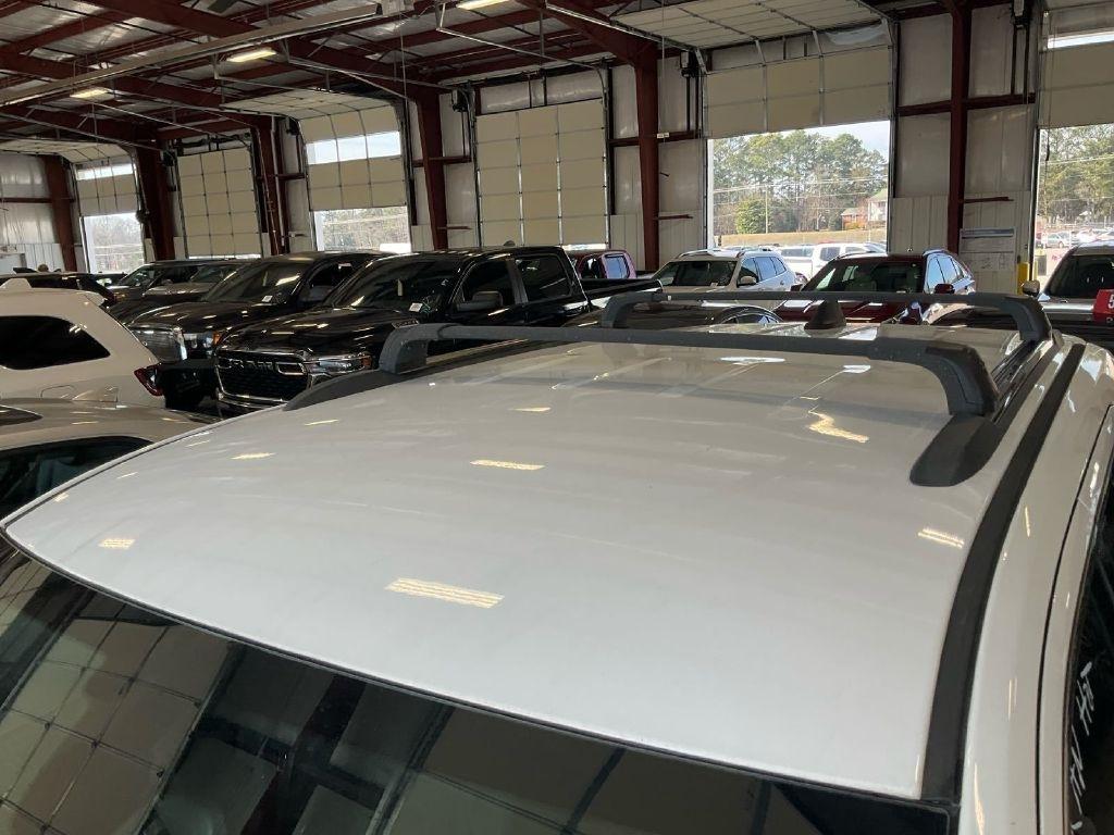 Jeep Grand Cherokee Laredo E 2WD 2021